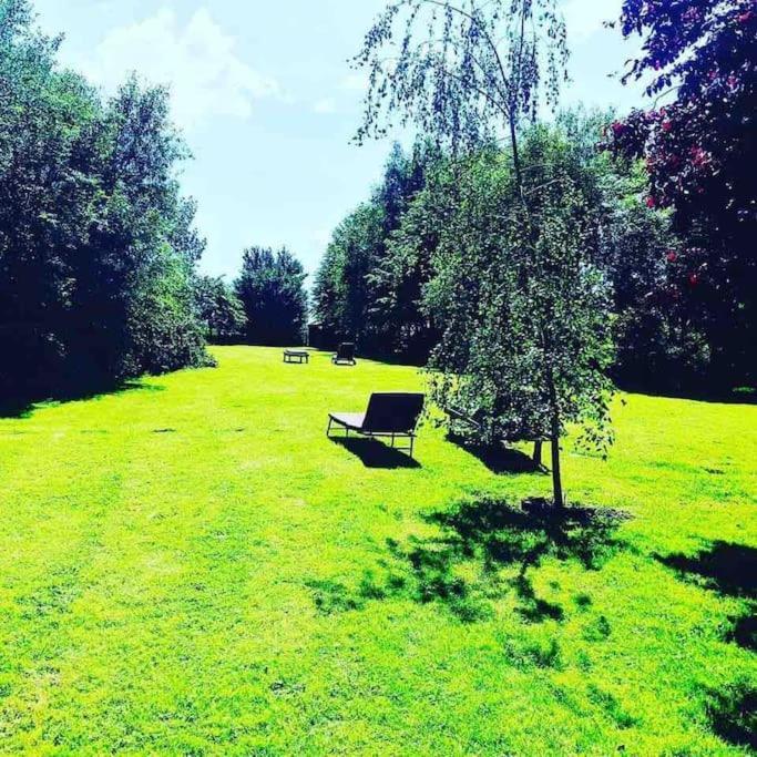 Stunning Barn Conversion Ideal For Large Families Bildeston Kültér fotó