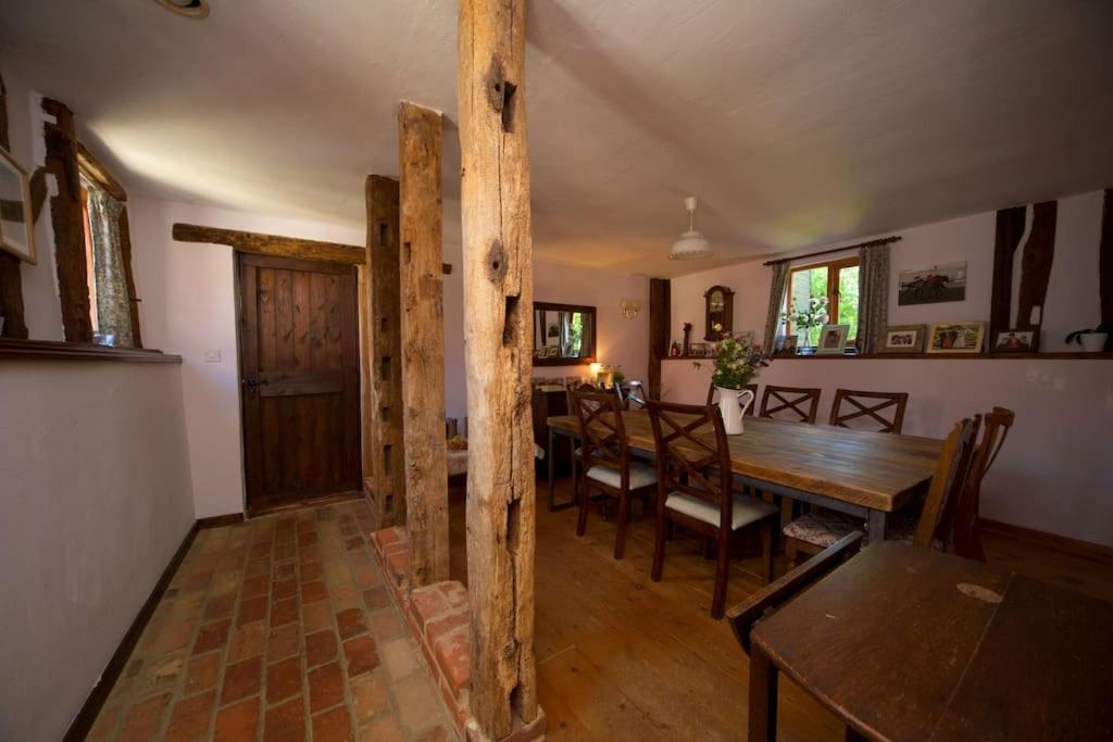 Stunning Barn Conversion Ideal For Large Families Bildeston Kültér fotó